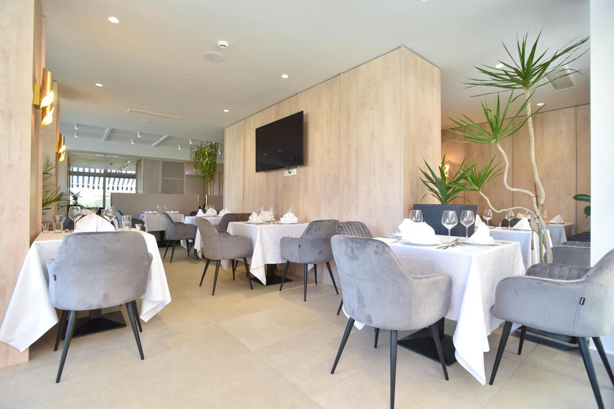 Hotel La Mer Budva Eksteriør billede