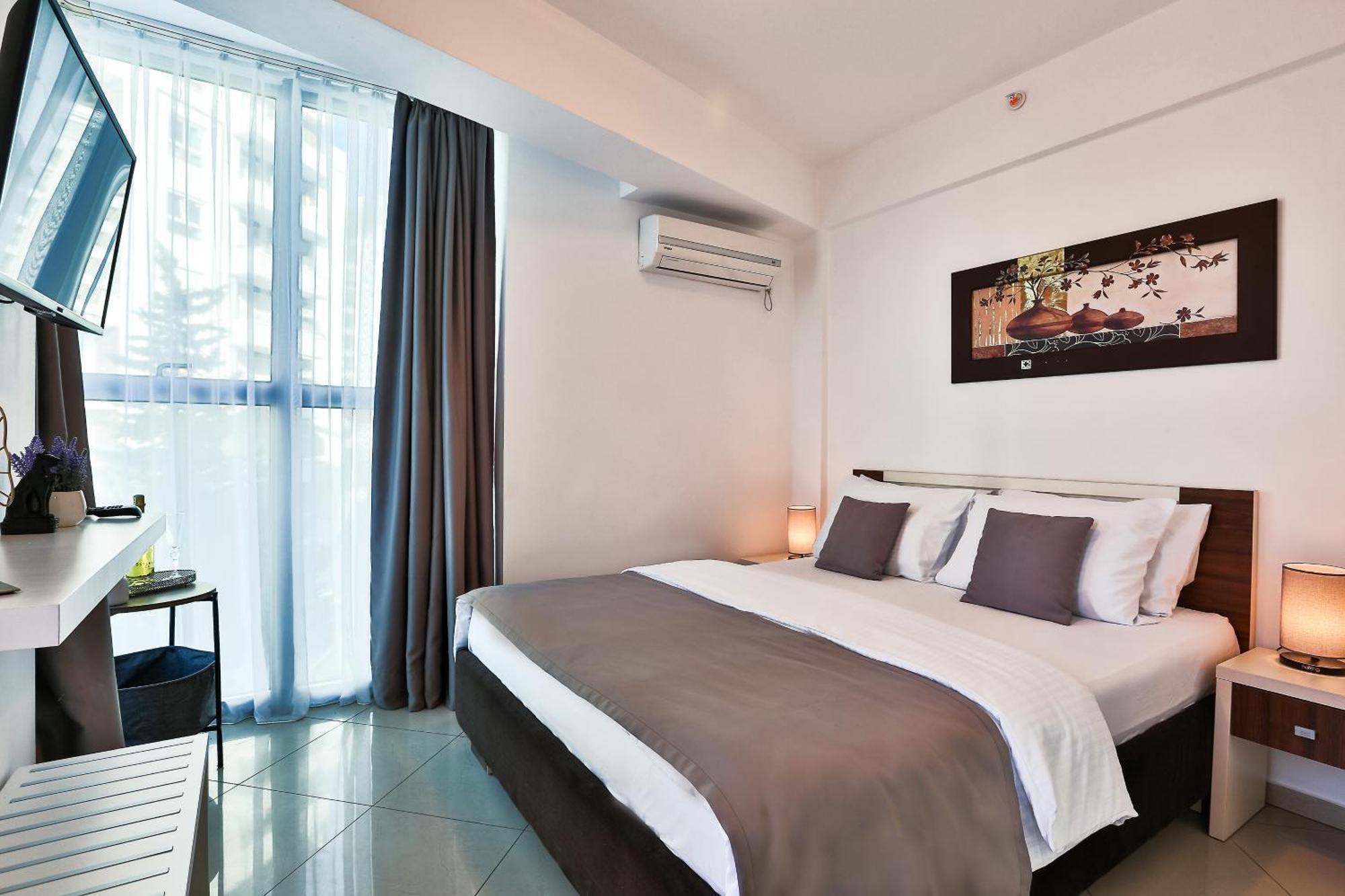 Hotel La Mer Budva Eksteriør billede